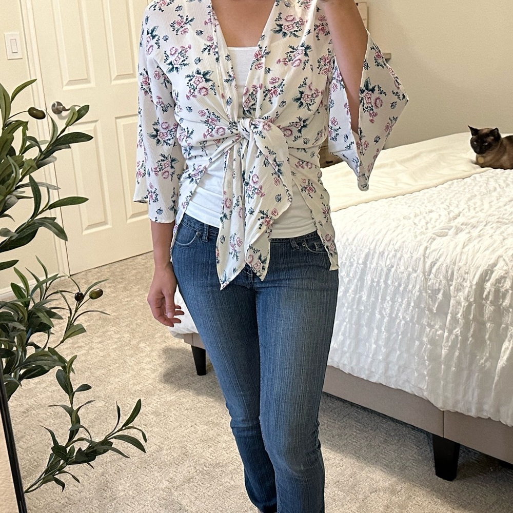 Lightweight cover / shawl